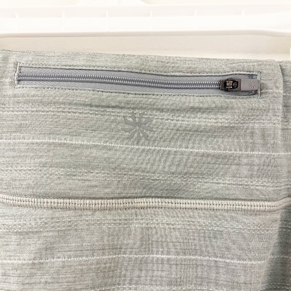 ATHLETA Ruffle Swagger Tennis Tiered Skirt Skort Light Gray  - Women’s XL - Picture 5 of 9